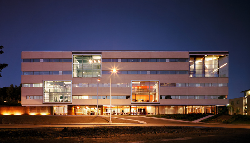 Press kit | 952-38 - Press release | In Memoriam - Claude Provencher, architect - Provencher_Roy - Institutional Architecture - <p>J.-Armand-Bombardier Pavilion -</p><p>Science and Engineering Research Centre, University of Montreal and École Polytechnique de Montréal</p><p><br></p><p>In consortium with Desnoyers Mercure et Associés architectes / Mènkes Shooner Dagenais architectes</p> - Photo credit: Michel Brunelle