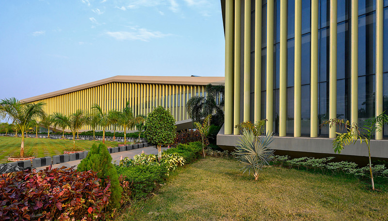Dossier de presse | 1432-13 - Communiqué de presse | Les bureaux dans la cour - Sanjay Puri Architects - Architecture commerciale - NORTH WEST VIEW - Crédit photo : MR,DINESH MEHTA