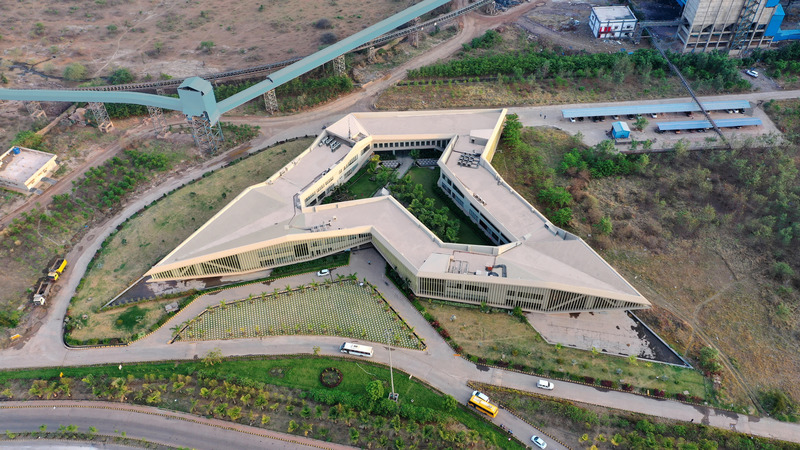 Dossier de presse | 1432-13 - Communiqué de presse | Les bureaux dans la cour - Sanjay Puri Architects - Architecture commerciale - AERIAL VIEW - Crédit photo : MR,DINESH MEHTA