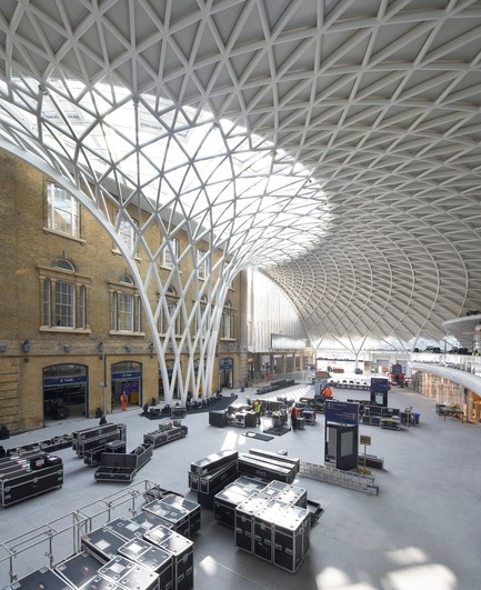Dossier de presse | 935-01 - Communiqué de presse | Transforming King’s Cross - John McAslan + Partners - Architecture institutionnelle - This project has publication restrictions: It is necessary for media to obtain v2com’s permission before publication. media@v2com.biz  tél : 514.845.1188 - Crédit photo : Hufton and Crow