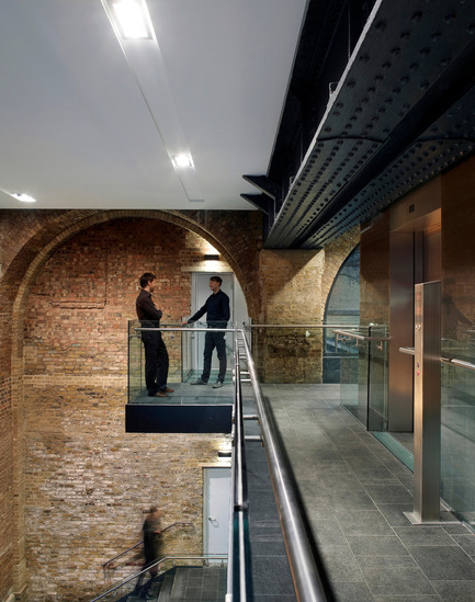 Dossier de presse | 935-01 - Communiqué de presse | Transforming King’s Cross - John McAslan + Partners - Architecture institutionnelle - This project has publication restrictions: It is necessary for media to obtain v2com’s permission before publication. media@v2com.biz  tél : 514.845.1188 - Crédit photo : Hufton and Crow