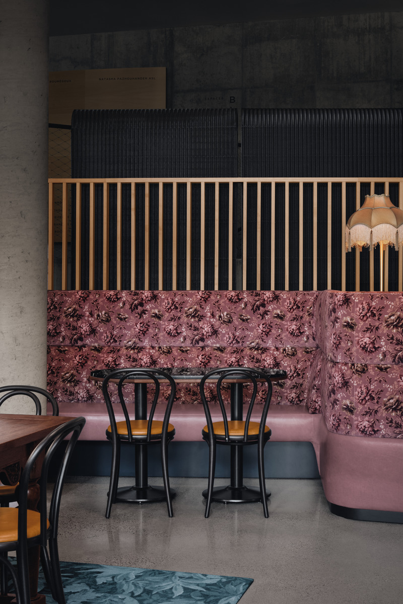 Press kit | 1301-06 - Press release | Café Constance: A Grand Plié of Whimsical Design - Atelier Zébulon Perron - Commercial Interior Design - Photo credit: Alex Lesage
