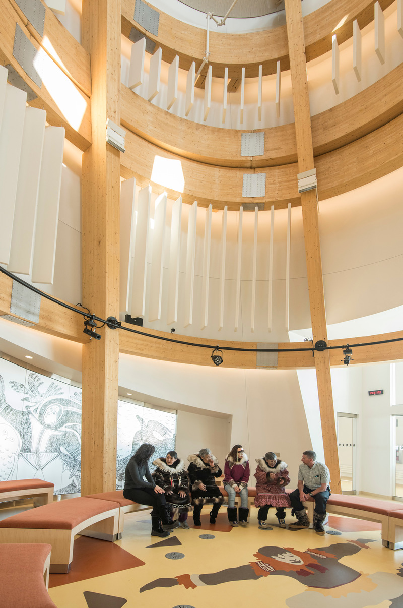 Dossier de presse | 612-20 - Communiqué de presse | Quatre nouveaux directeurs nommés au sein d’EVOQ Architecture - EVOQ Architecture - Architecture institutionnelle -  <p>Station canadienne de recherche dans l'Extrême-Arctique (Ikuluktutiak, NU) - en consortium avec NFOE</p><p><br></p><p>Carolyne Fontaine, architecte de projet</p>  - Crédit photo : Alex Fradkin