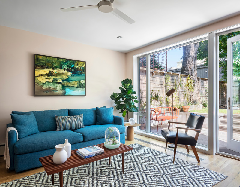 Press kit | 2875-14 - Press release | 12th Street Townhouse - Barker Architecture Office - Residential Interior Design - Photo credit: Francis Dzikowski/OTTO