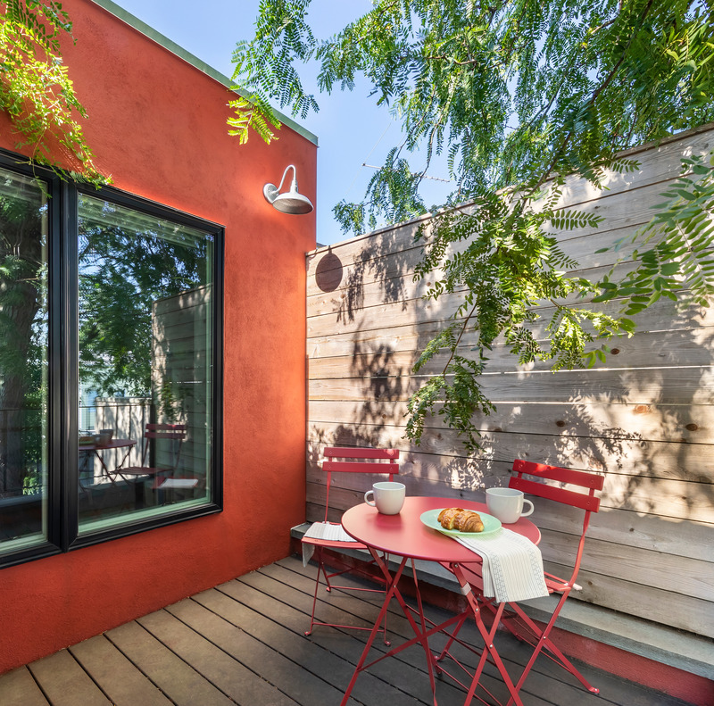 Press kit | 2875-14 - Press release | 12th Street Townhouse - Barker Architecture Office - Residential Interior Design - Photo credit: Francis Dzikowski/OTTO
