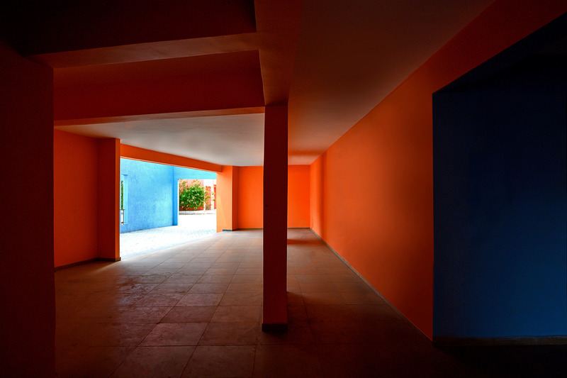 Dossier de presse | 1432-14 - Communiqué de presse | Shree Town - Sanjay Puri Architects - Architecture résidentielle - ENTRANCE LOBBIES - Crédit photo : MR.DINESH MEHTA