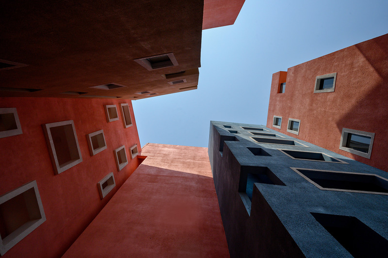 Dossier de presse | 1432-14 - Communiqué de presse | Shree Town - Sanjay Puri Architects - Architecture résidentielle - VIEW FROM INTERNAL COURTYARDS - Crédit photo : MR.DINESH MEHTA