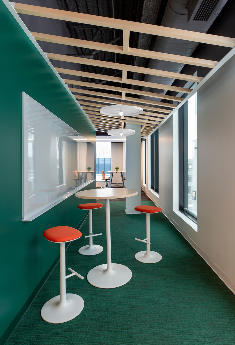 Press kit | 865-53 - Press release | Lemay Designs Bonduelle's New Headquarters in Brossard - Lemay - Commercial Interior Design - Photo credit: Claude-Simon Langlois