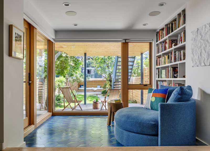Press kit | 2875-15 - Press release | Carroll Gardens Townhouse - Barker Architecture Office - Residential Architecture - Photo credit: Francis Dzikowski/OTTO