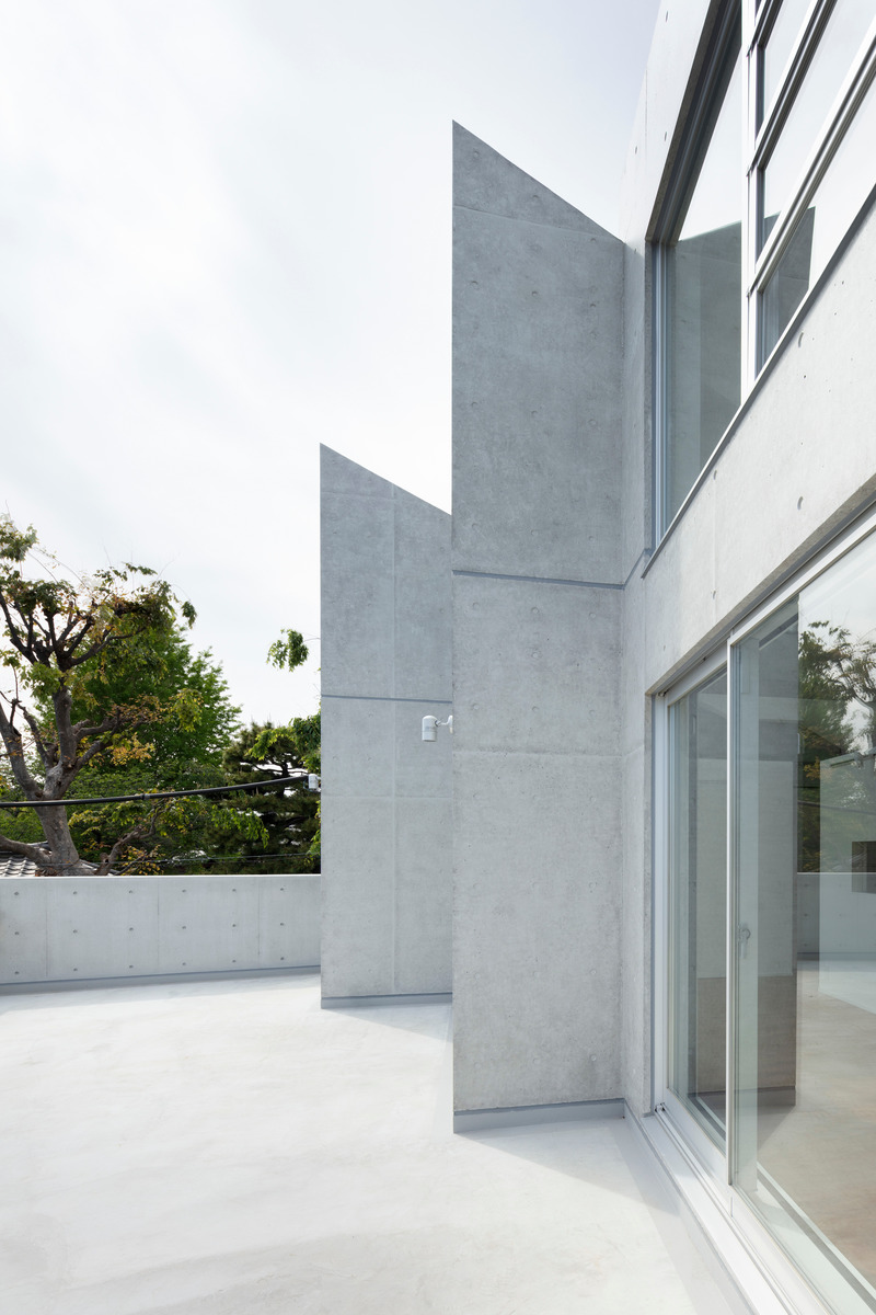 Press kit | 3153-03 - Press release | Ryuichi Sasaki Architecture Brings Music to the Ears of Ikegami Residents - Ryuichi Sasaki Architecture - Residential Architecture - Photo credit: TAKUMI OTA PHOTOGRAPHY