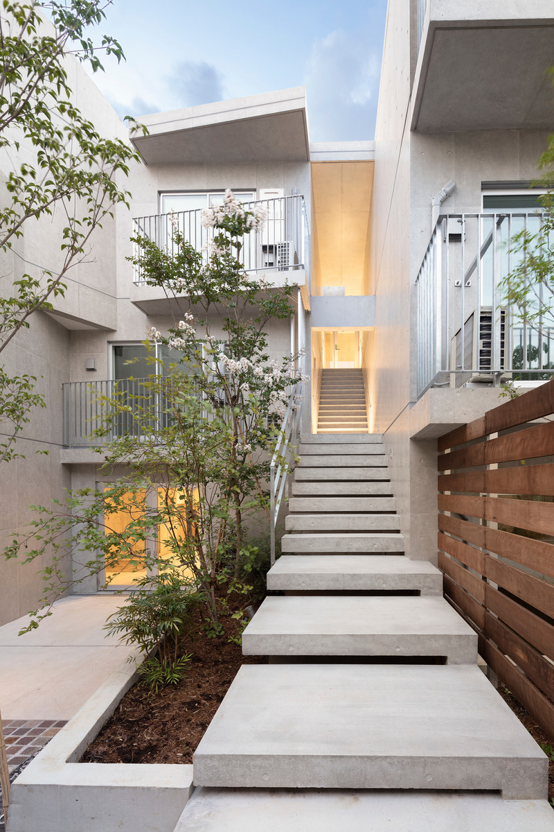 Press kit | 3153-03 - Press release | Ryuichi Sasaki Architecture Brings Music to the Ears of Ikegami Residents - Ryuichi Sasaki Architecture - Residential Architecture - Photo credit: TAKUMI OTA PHOTOGRAPHY