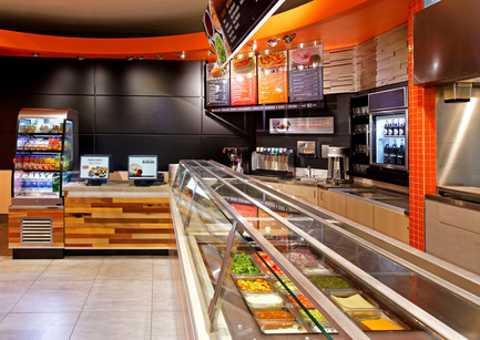 Press kit | 930-01 - Press release | Gourmet Burger meets "Haute Couture" - Jump Branding & Design Inc. - Commercial Interior Design - Photo credit: David Whittaker