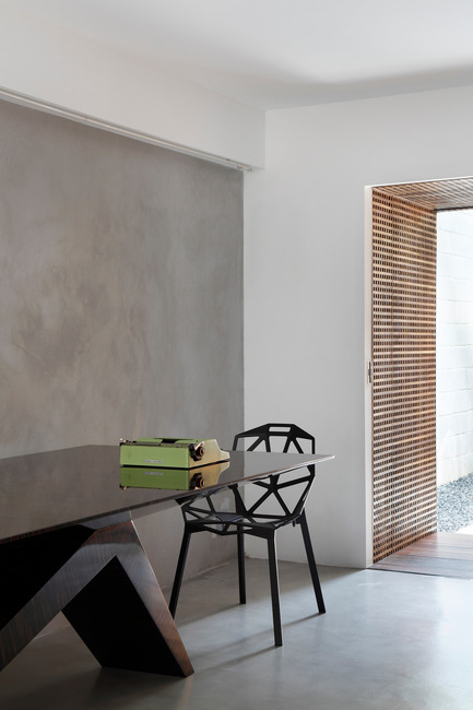 Dossier de presse | 926-01 - Communiqué de presse | Studio GT SP - Studio Guilherme Torres - Design d’intérieur résidentiel - Crédit photo : Denilson Machado – MCA Estúdio