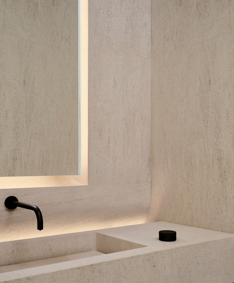 Dossier de presse | 889-05 - Communiqué de presse | Gallery Residence: A Forever Home Steeped in Serenity, Sophistication and Artistry - BURDIFILEK - Design d’intérieur résidentiel - Crédit photo : Doublespace