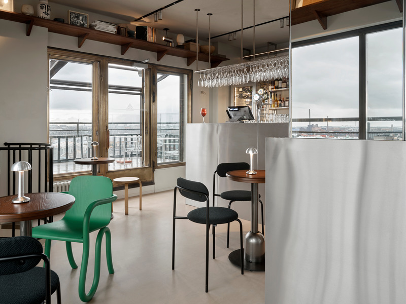 Dossier de presse | 5941-01 - Communiqué de presse | Nordic Elegance with a Twist - Fyra - Design d’intérieur commercial - Crédit photo : Riikka Kantinkoski
