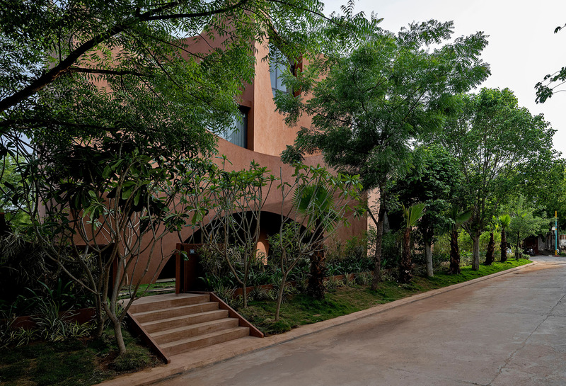 Dossier de presse | 1432-16 - Communiqué de presse | Mirai House of Arches - Sanjay Puri Architects - Architecture résidentielle - MIRAI HOUSE OF ARCHES 18.JPG - Crédit photo : MR.DINESH MEHTA