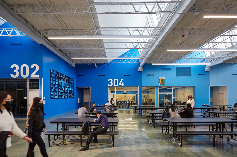 Press kit | 2329-03 - Press release | Cristo Rey St. Martin College Prep - JGMA - Institutional Architecture - Photo credit: Dimitre Photography Inc.