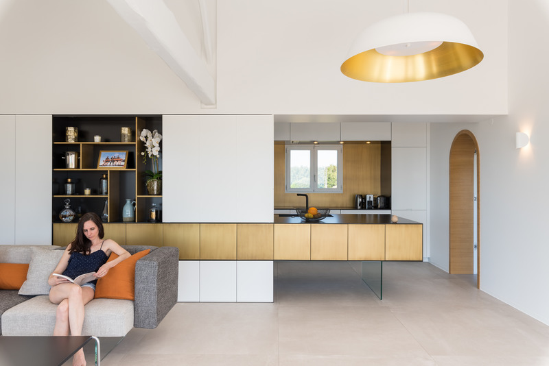 Press kit | 2180-05 - Press release | A House with a View - Martins | Afonso atelier de design - Residential Architecture - Dining room / Kitchen - Photo credit: Mickaël Martins Afonso