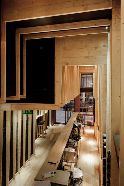 Press kit | 923-01 - Press release | Bar “La Bohème entre amis” - AVA – Atelier Veloso Architects (AVA-Architects) - Commercial Interior Design - Photo credit: Jose Campos
