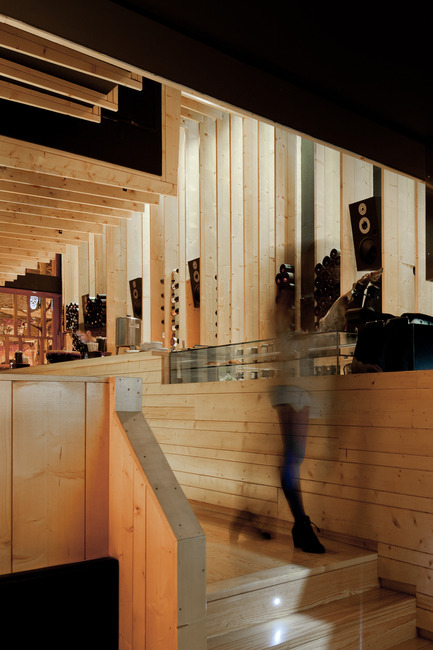 Press kit | 923-01 - Press release | Bar “La Bohème entre amis” - AVA – Atelier Veloso Architects (AVA-Architects) - Commercial Interior Design - Photo credit: Jose Campos