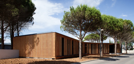 Dossier de presse | 921-01 - Communiqué de presse | Centre technique municipal - La Grande Motte - NBJ architectes - Architecture institutionnelle - Crédit photo : Paul Kozlowski