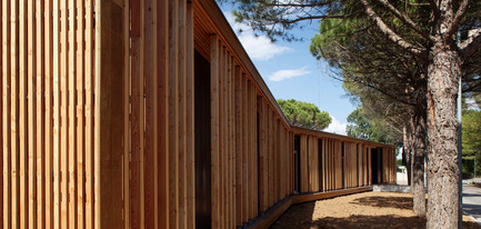 Dossier de presse | 921-01 - Communiqué de presse | Centre technique municipal - La Grande Motte - NBJ architectes - Architecture institutionnelle - Crédit photo : Paul Kozlowski
