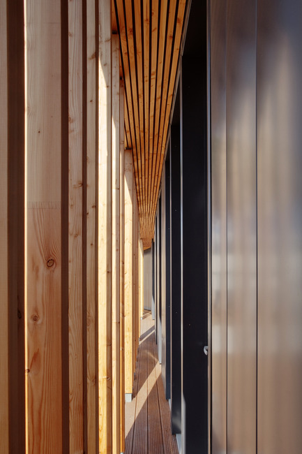 Dossier de presse | 921-01 - Communiqué de presse | Centre technique municipal - La Grande Motte - NBJ architectes - Architecture institutionnelle - Crédit photo : Paul Kozlowski