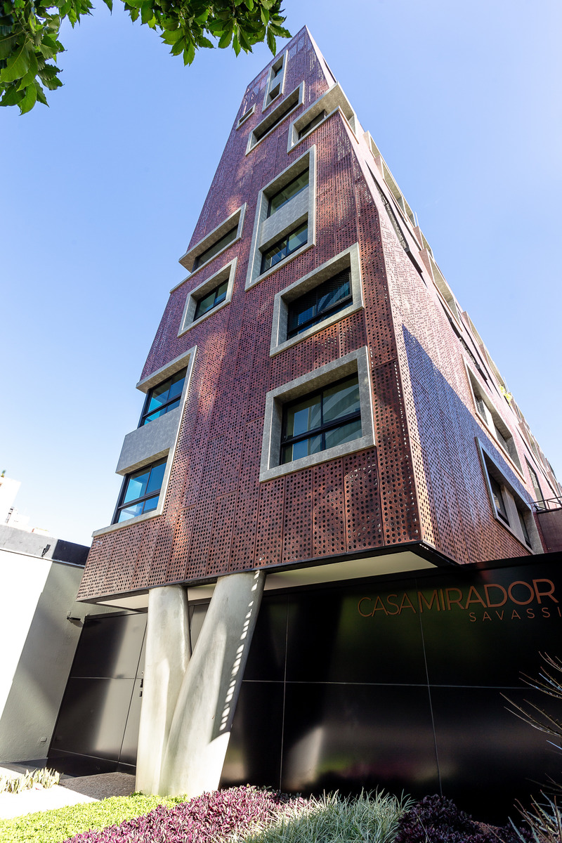 Dossier de presse | 6105-01 - Communiqué de presse | Casamirador - Gisele Borges Arquitetura - Architecture résidentielle - Crédit photo : <font style="vertical-align: inherit;"><font style="vertical-align: inherit;"> Crédito da foto: Juliana Berzoini</font></font>