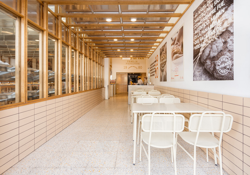 Dossier de presse | 6391-01 - Communiqué de presse | Mi Pan Bakery - Concentrico - Design d’intérieur commercial - Crédit photo : Jose Miguel Gonzalez / Apertura Studio