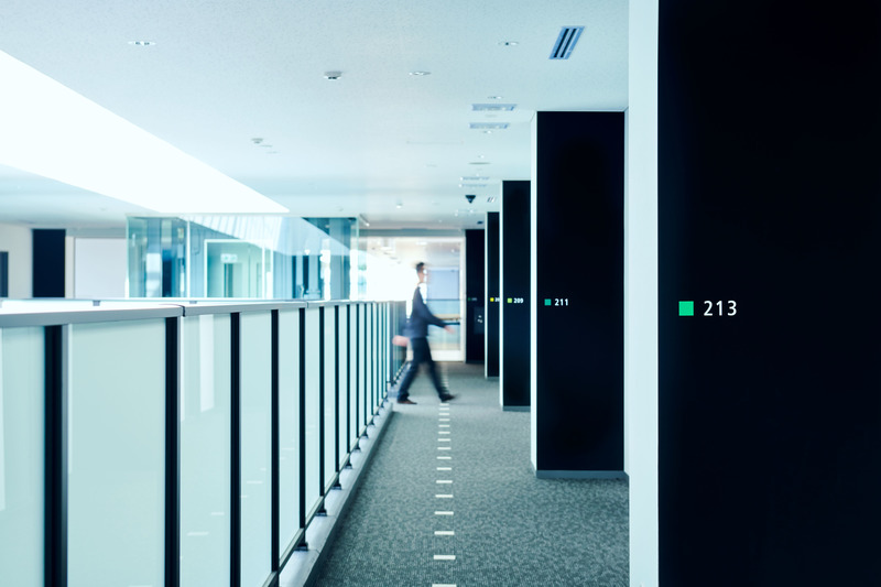 Press kit | 6386-01 - Press release | TOTETSU Training Institute-MOTIVE Inc. Win A' Design Awards, AZ Awards, The One Show, IDEA and more - MOTIVE Inc. - Graphic Design - Photo credit: Takeshi SHINTO