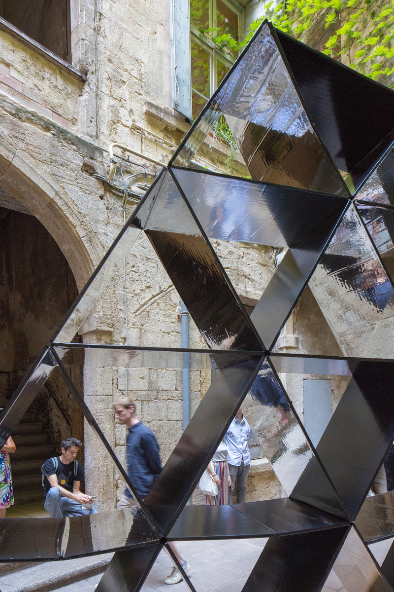 Dossier de presse | 982-49 - Communiqué de presse | Festival des Architectures Vives 2022 - Association Champ Libre - Évènement + Exposition - <p>LE CHATEAU DE CARTES </p><p>B.O : Joan Bardy, Jean Orliac </p> - Crédit photo : photoarchitecture festivaldesarchitecturesvives 