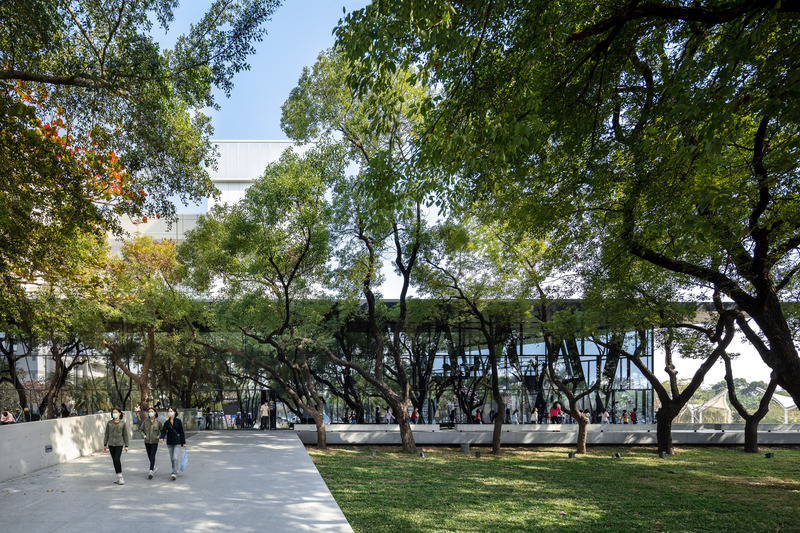 Press kit | 6419-01 - Press release | Pingtung Public Library - MAYU architects - Institutional Architecture - Façade of New Lobby - Photo credit: Yuchen Chao Photography