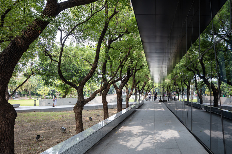 Press kit | 6419-01 - Press release | Pingtung Public Library - MAYU architects - Institutional Architecture - Corridor - Photo credit: Yuchen Chao Photography