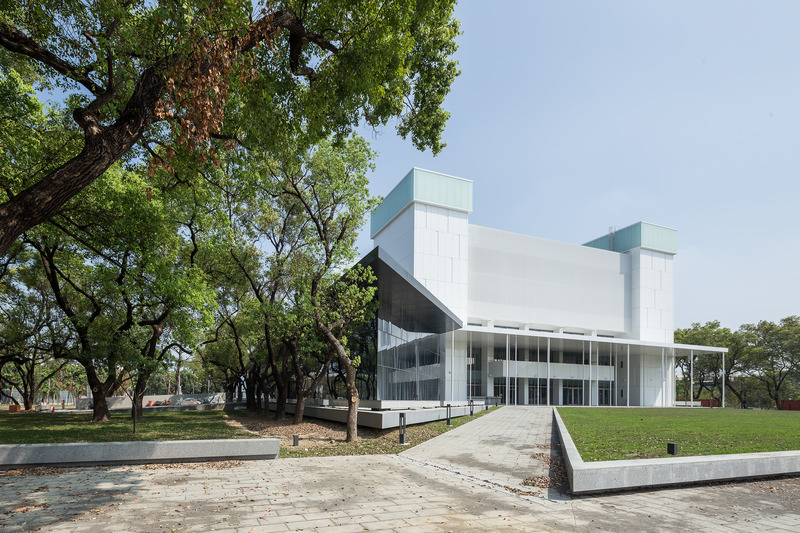 Press kit | 6419-01 - Press release | Pingtung Public Library - MAYU architects - Institutional Architecture - Façade of Old Library - Photo credit: Yuchen Chao Photography