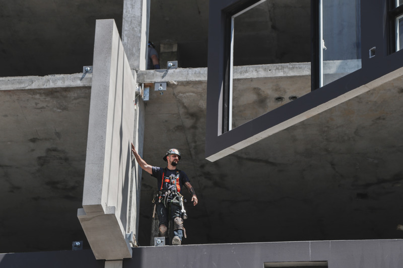 Press kit | 1317-19 - Press release | Joie de Vivre: the beginning of a human-centered architectural dialogue in the heart of an industrial district - ACDF Architecture - Residential Architecture - construction site photo - Photo credit: Mathias Renaud
