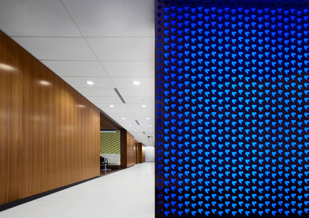 Dossier de presse | 916-01 - Communiqué de presse | Pfizer Canada inc. siège social - Menkès Shooner Dagenais LeTourneux Architectes - Architecture commerciale - Crédit photo : Stéphane Groleau 