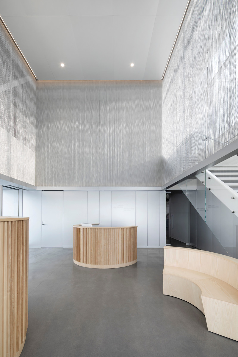 Press kit | 1317-21 - Press release | Lafond Desjardins Dental Laboratory - ACDF Architecture - Commercial Architecture - Photo credit: Adrien Williams