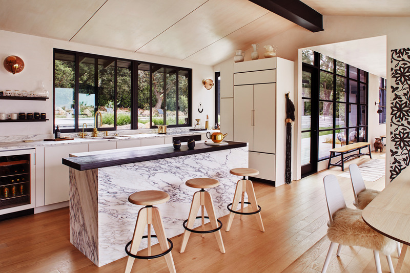Dossier de presse | 6234-01 - Communiqué de presse | Quarry House Receives Popular Choice Vote in 2022 Architizer A+Awards - AB design studio - Architecture résidentielle - Kitchen - Crédit photo : Sam Frost