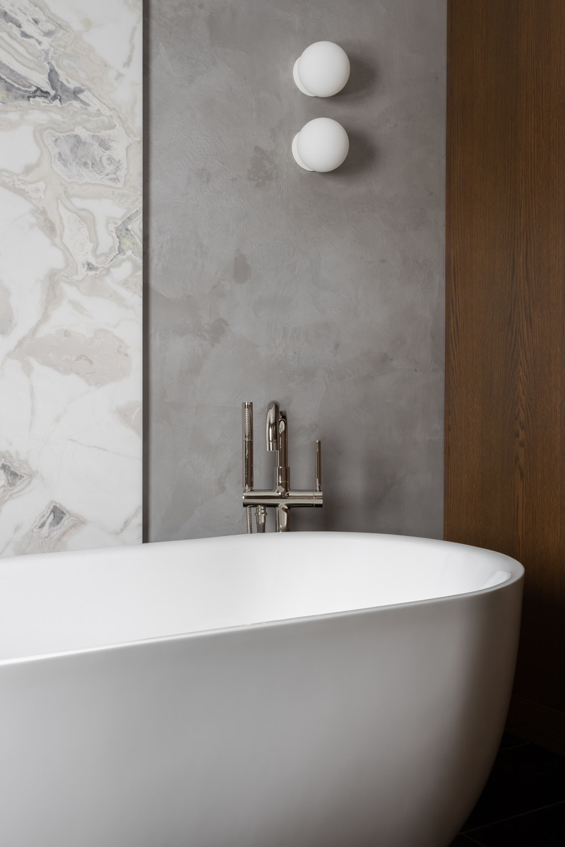 Dossier de presse | 3083-02 - Communiqué de presse | Maison Caledonia - Imagine studio design - Design d’intérieur résidentiel - Salle de bain des maîtres - Crédit photo : Studio CRBN