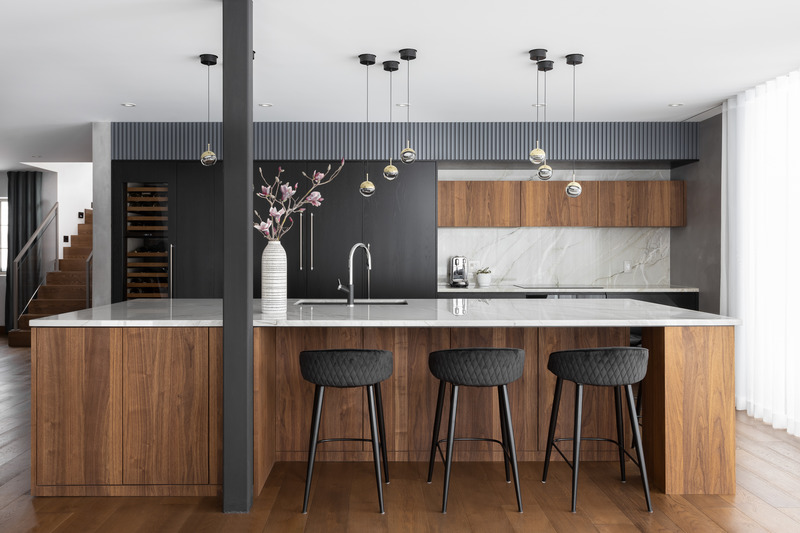 Dossier de presse | 3083-02 - Communiqué de presse | Maison Caledonia - Imagine studio design - Design d’intérieur résidentiel - Cuisine  - Crédit photo : Studio CRBN