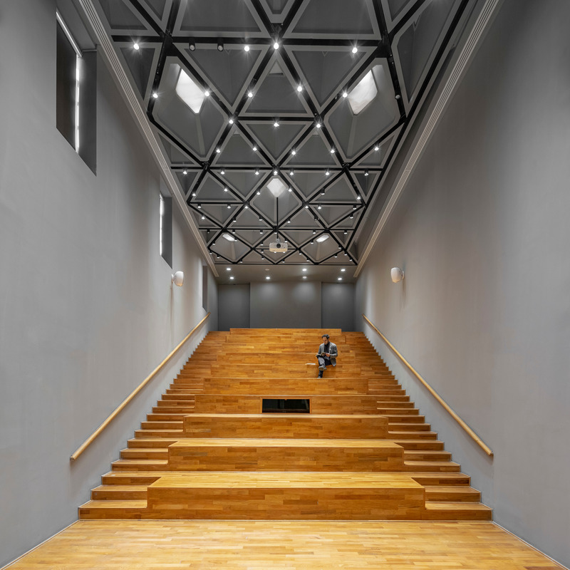 Dossier de presse | 5831-02 - Communiqué de presse | Maison d'Ettehadieh - Ákaran Architects - Architecture institutionnelle - After restoration      - Crédit photo : Parham Taghioff