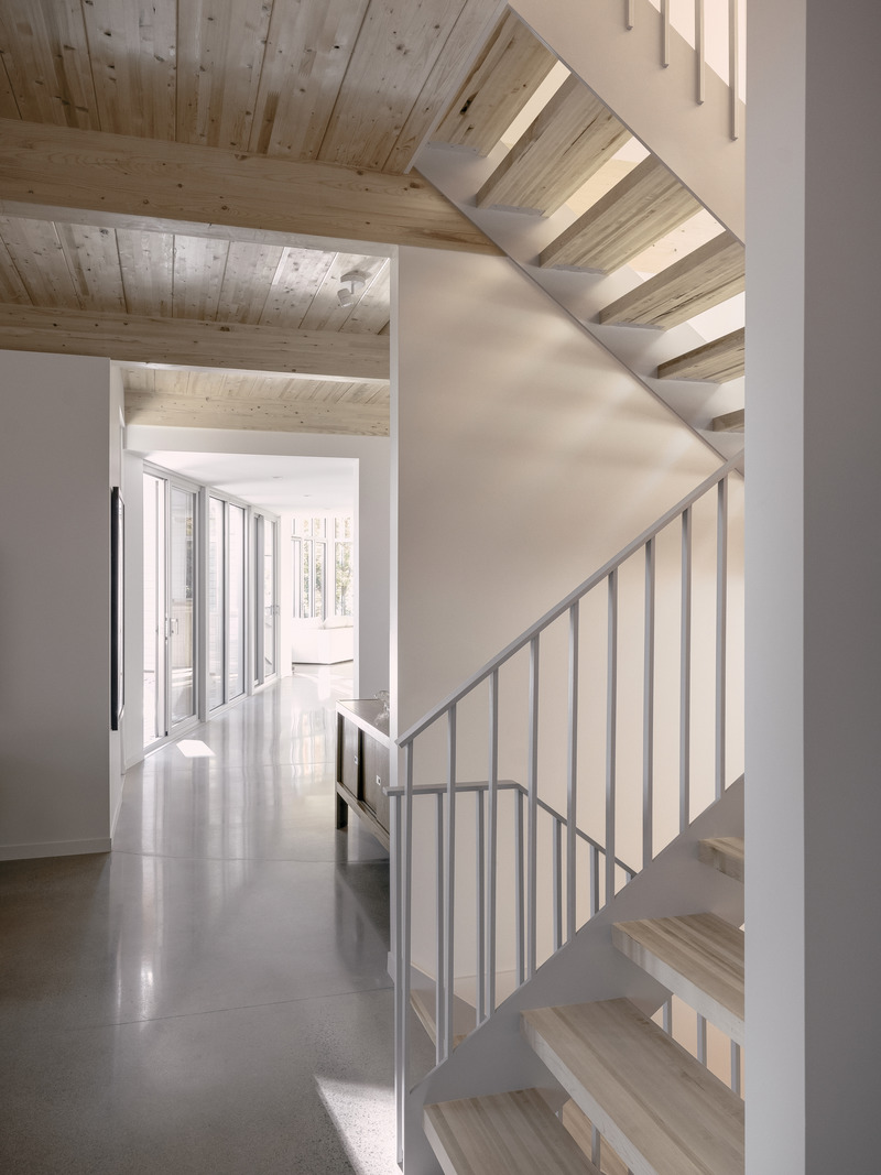 Dossier de presse | 6104-01 - Communiqué de presse | Rolo - Alain Carle Architecte - Architecture résidentielle - Crédit photo : Félix Michaud