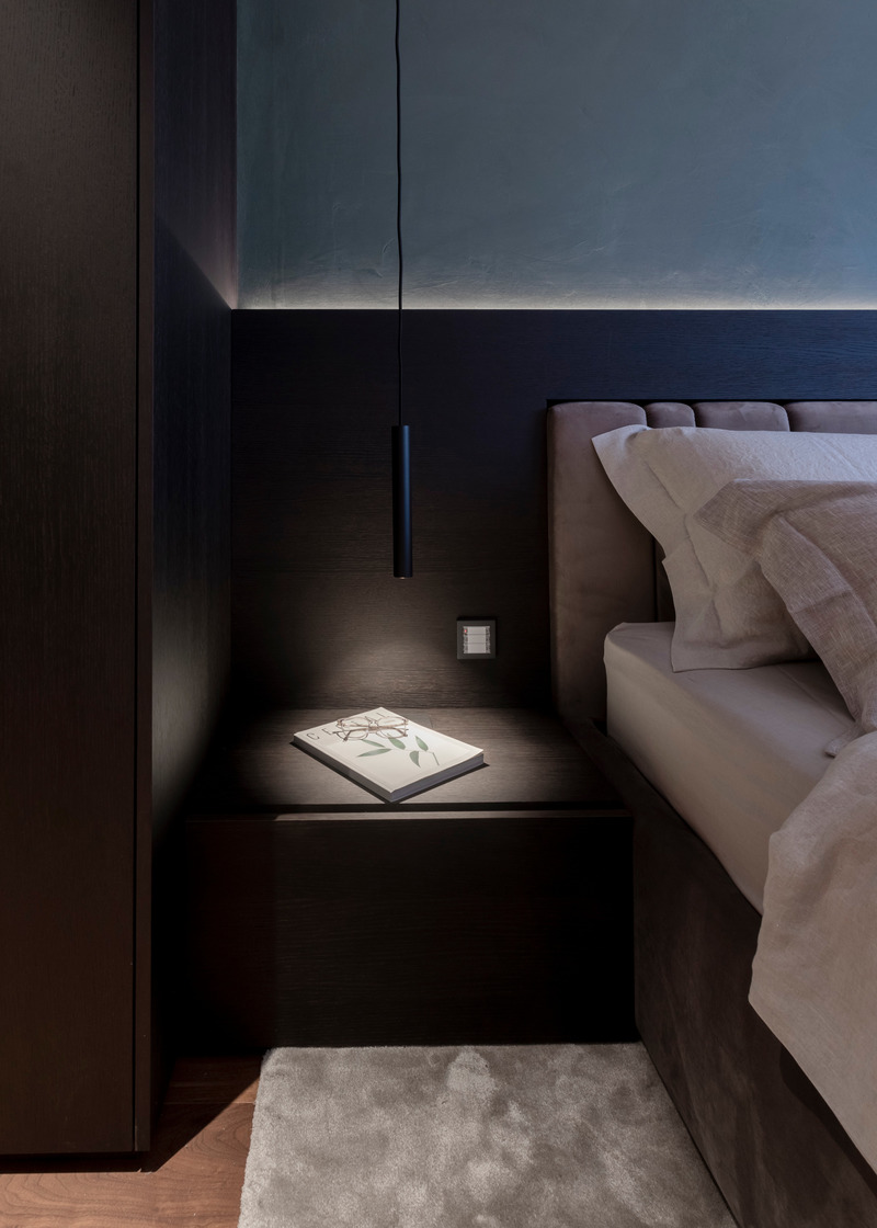 Dossier de presse | 5356-04 - Communiqué de presse | Penthouse O - destilat design studio - Design d’intérieur résidentiel - master bedroom - Crédit photo : Jürgen Grünwald