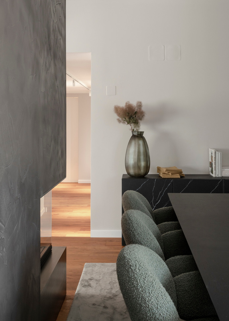 Dossier de presse | 5356-04 - Communiqué de presse | Penthouse O - destilat design studio - Design d’intérieur résidentiel - dining room - Crédit photo : Jürgen Grünwald
