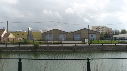 Dossier de presse | 913-01 - Communiqué de presse | Zap'ados - Bang Architectes - Architecture institutionnelle - Avant / Before - Crédit photo : Julien Lanoo (www.ju-la.be)