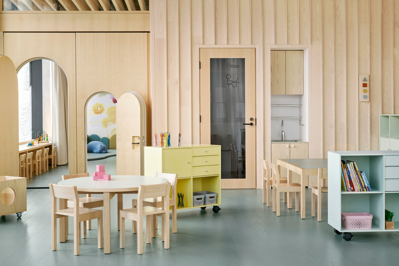 Dossier de presse | 5941-02 - Communiqué de presse | New Nordic School by the Sea - Fyra - Design d’intérieur commercial - New Nordic School By The Sea<br style=""> - Crédit photo : Riikka Kantinkoski<br>