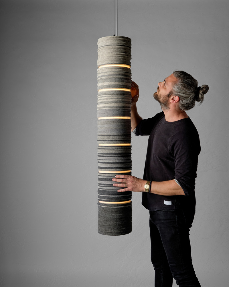 Press kit | 5507-02 - Press release | 2022 Pendant Collection - Stackabl - Industrial Design - Stackabl founder Jeff Forrest with 2022 Hombre pendant by Anthony Frank Keeler - Photo credit: Patrick Biller