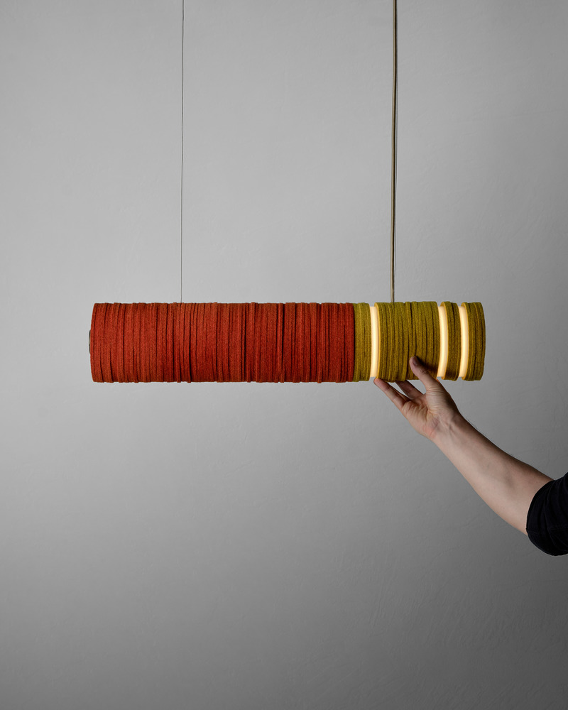 Press kit | 5507-02 - Press release | 2022 Pendant Collection - Stackabl - Industrial Design - 2022 Shotgun Shell by Sarah Coleman - Photo credit: Patrick Biller