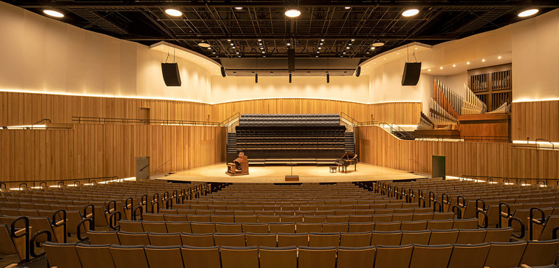 Press kit | 2757-31 - Press release | Sparano + Mooney Architecture Designs State-of-the-Art Buildings for Utah State University's Fine Arts Campus - Sparano + Mooney Architecture - Institutional Architecture - Daines Concert Hall: The new design allows for over 1,700 new theater audience seats and improvements to building systems, including acoustical and HVAC, to decrease ambient noise levels. - Photo credit: Jeremy Bittermann