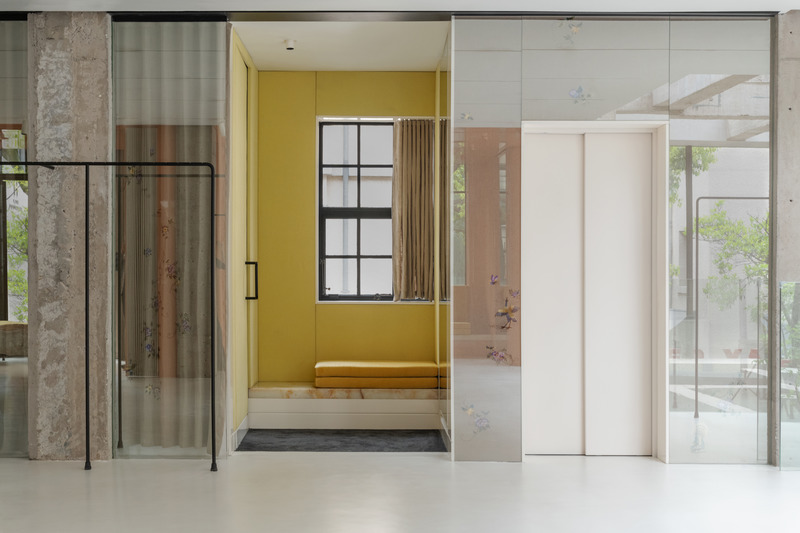 Press kit | 6074-01 - Press release | EP YAYING - Franklin Azzi Architecture - Commercial Interior Design - Shanghai - Photo credit: Matjaz Tancic